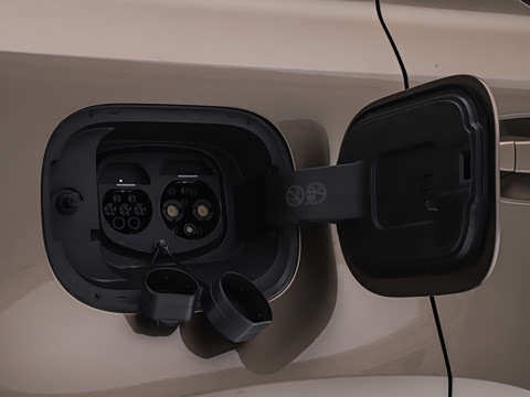 2026�� 1.5T PHEV 6��
