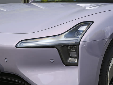 2026�� 640 �������� Plus
