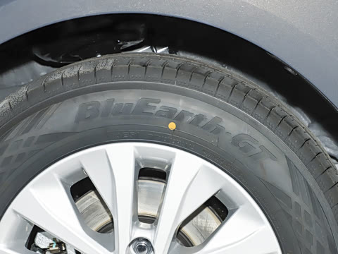 2026�� 1.8L ˫�� �ȷ��