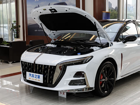 2026�� 2.0T ���а�
