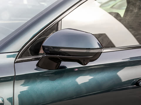 2027�� 2.0T ˫������������