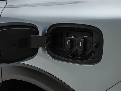 2026�� 235km ����Ǭ��������