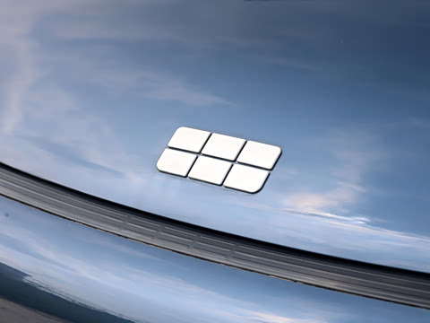2026�� 225km EM-i Զ�����ǺӰ�