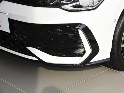 2026�� 300TSI R-Line