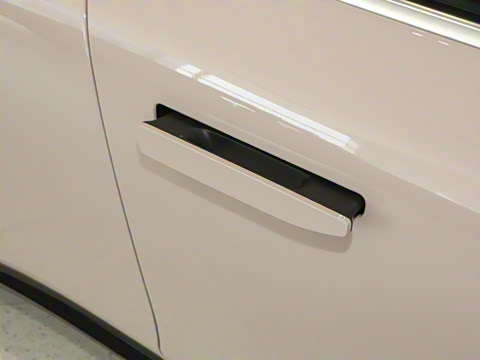 2025�� 100kWh Touring