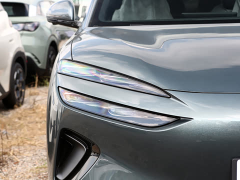 2025�� EV 605�캽Plus��