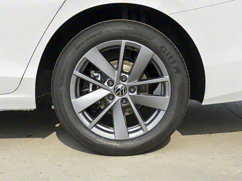 2026�� ���L 300TSI ��а�