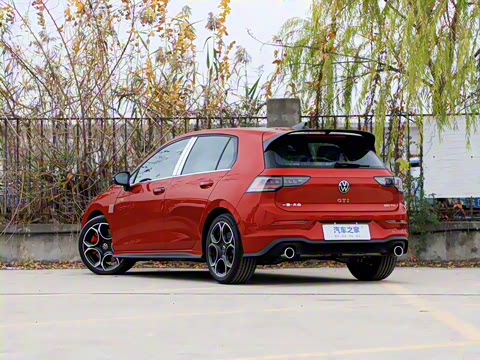2026�� 380TSI DSG GTI