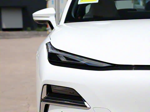 2025�� 60km EM-i ������