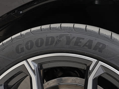 2026�� �Ŀ� xDrive 30Li ������M�˶���ҹ��װ