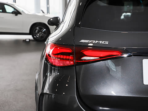 2026�� �Ŀ� AMG GLC 43 4MATIC