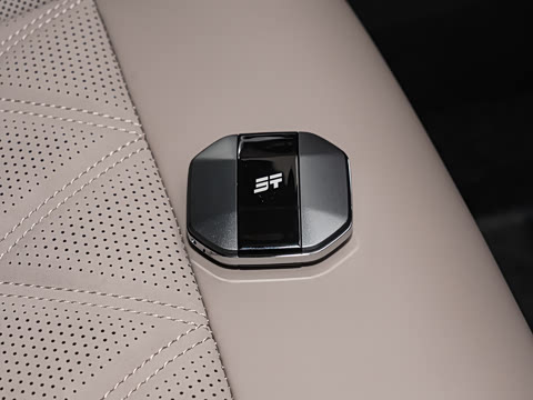 2026�� 211km XWD ��ΪǬ���Ǽ�