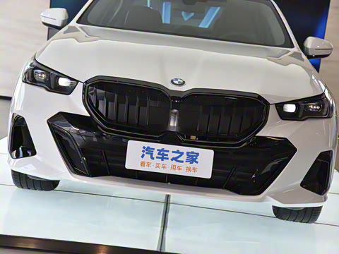 2026�� 525Li M�˶���װ