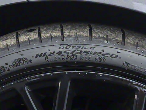 2026�� TFSI quattro 150kW �׷�������