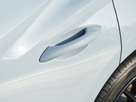 2026�� 2.0T Trophy+ �����Ǽݰ�