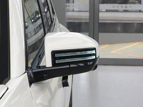 2025�� 501KM ����Ultra��