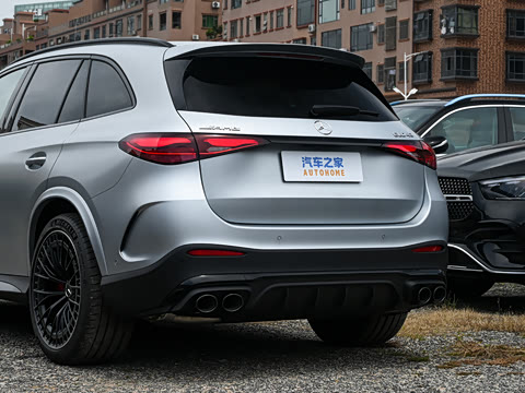 2026�� �Ŀ� AMG GLC 43 4MATIC
