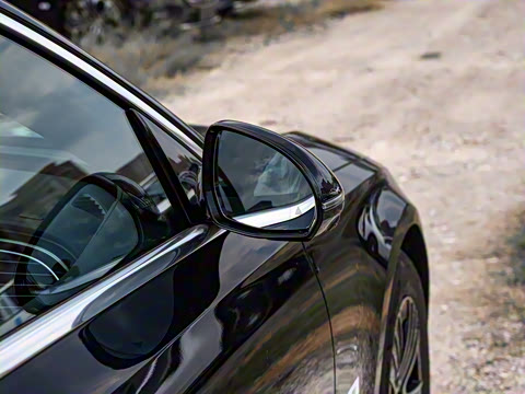 2025�� �Ŀ� E 260 L