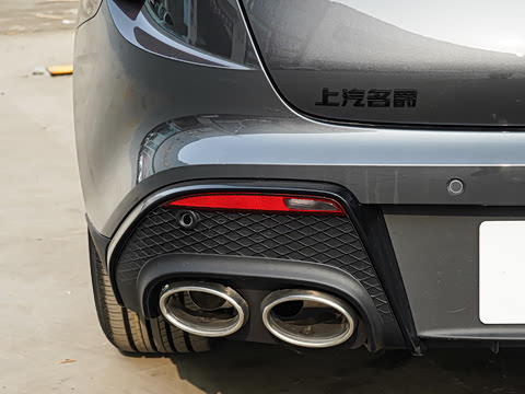 2026�� 2.0T 405 AT������