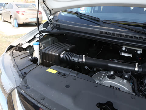 2026�� 2.0L CNG�ֶ�������