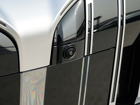 2026�� �Ŀ� 525Li M�˶���װ