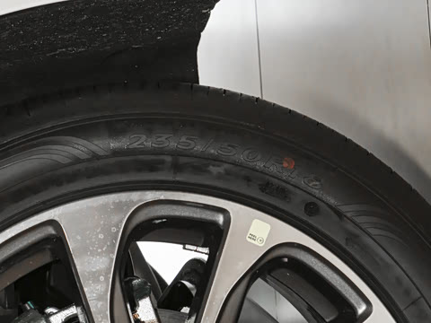 2025�� 2.0T ���ð�