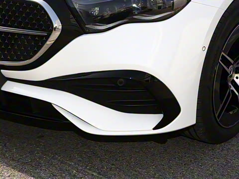 2026�� E 300 ʱ�����˶���