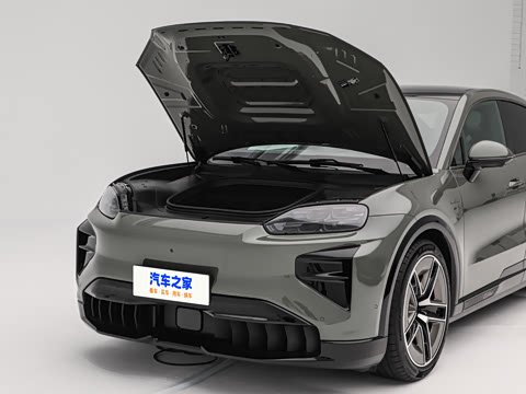 2026�� Cayenne Coup�� Turbo Electric