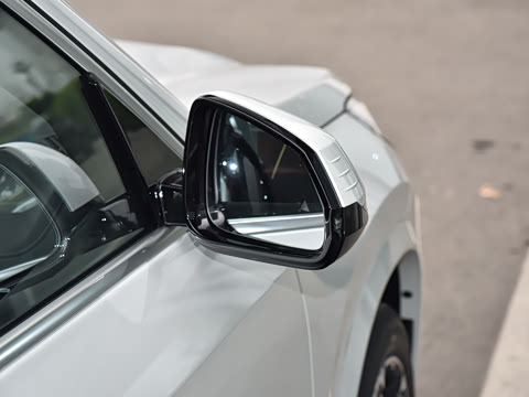 2026�� sDrive25Li M�˶���װ