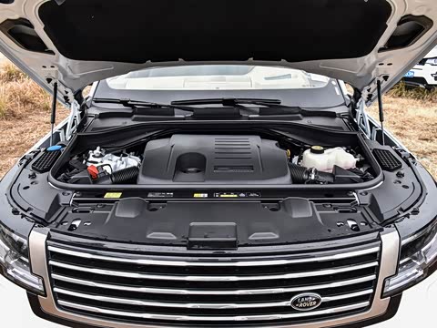 2025�� 3.0 L6 400PS SV���ٴ����ӳ��� 4��