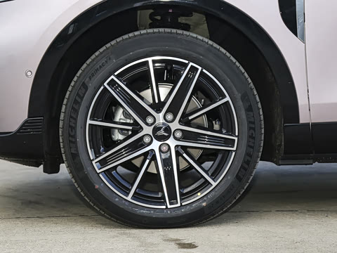 2025�� ����Ǭ����