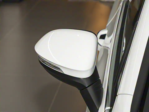 2025�� �Ŀ�� 300TSI R-Line