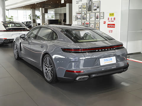 2026�� Panamera �����ӳ������� 2.9T