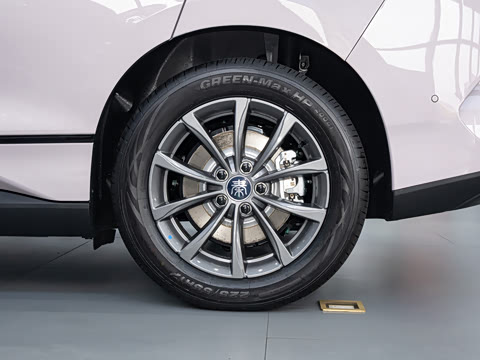 2025�� EV 470KM������