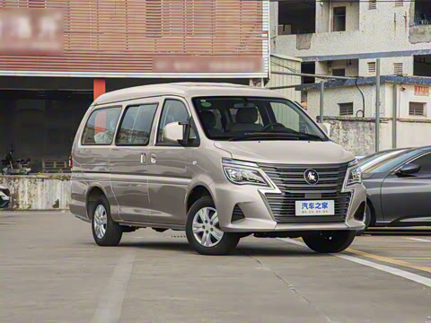 2025�� M5 1.6L ���������� 7��