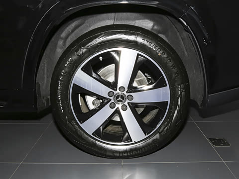 2026�� GLS 450 4MATIC �����