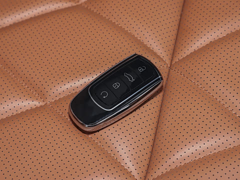 2027�� 2.0T �Զ����������