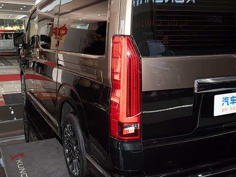 2026�� ����KL900˫ƴ