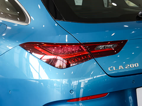 2025�� CLA 200 ���ܳ�