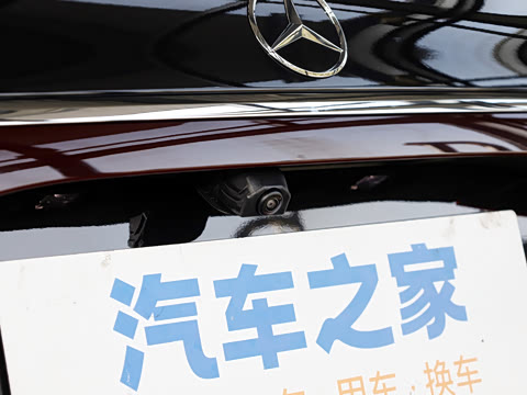 2026�� E 300 �������˶���