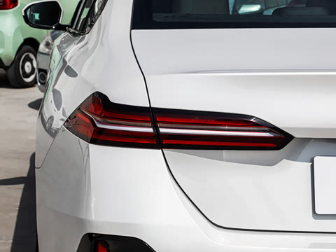 2026�� 530i ������ M�˶���װ