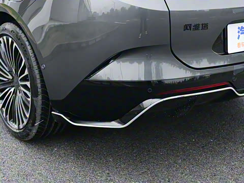 2026�� Ultra ���̰�