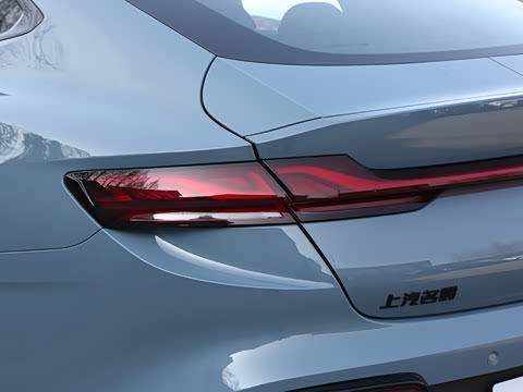 2026�� 1.5T 300 DCT���Ű�