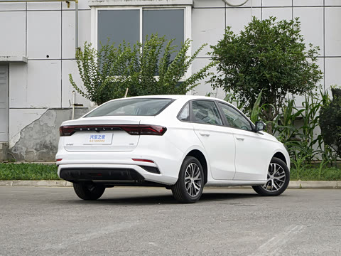 2027�� ���� 1.5L CVT������