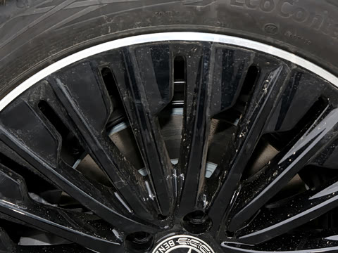 2026�� �Ŀ� CLE 300 4MATIC �����ͽ��ܳ�