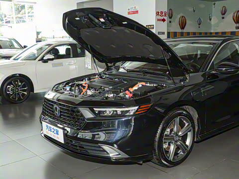 2025�� 2.0L e:PHEV ����