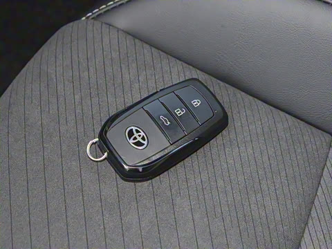 2026�� ˫�� 2.0HS �˶���