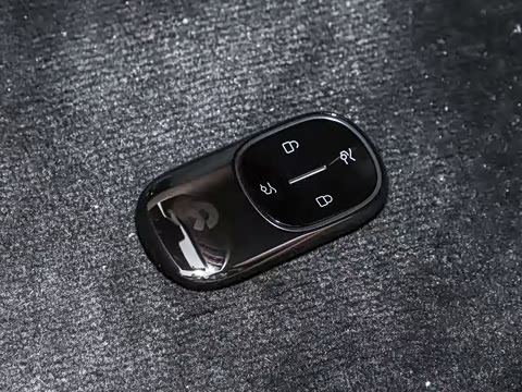 2026�� 102kWh ����ǩ����