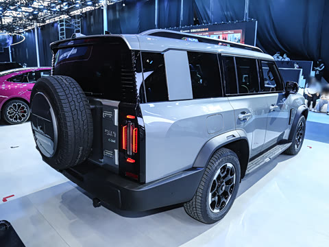 2026�� PLUS 211km XWD ���� 7��