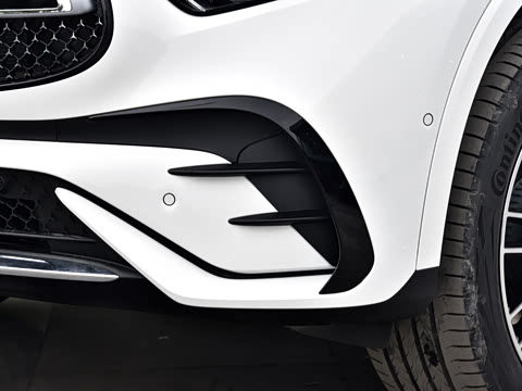 2026�� GLC 300 L 4MATIC ������